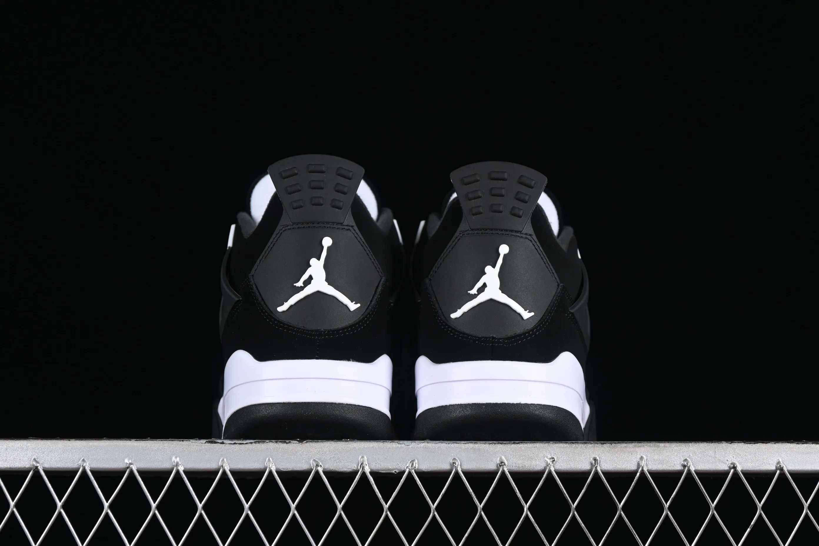 All categories Air Jordan Jordan series basketball shoes Air Jordan 4 Air Jordan 4 Retro "White Thunder" AJ4 Joe 4 White Thunder FQ8138-001